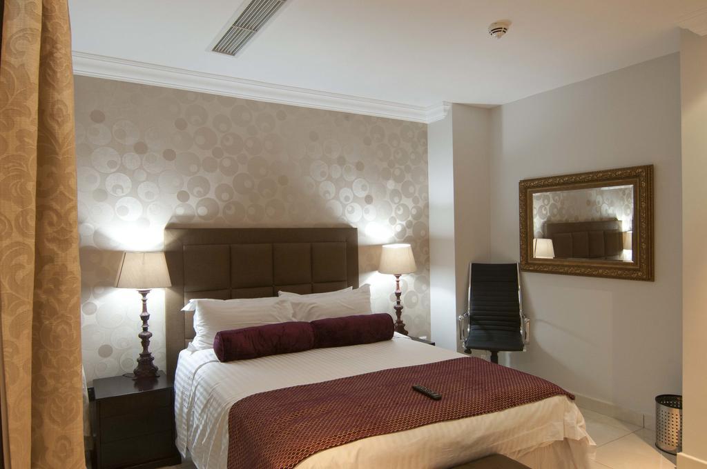 L'Eola Suites Abuja Rum bild